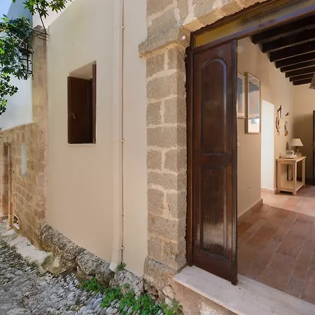 Loutra House * Rhodes City